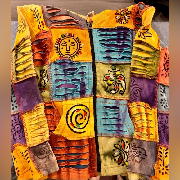 NWTs Rising International, patchwork, hooded sweatshirt. Zip up w/pockets. Sz. 6 - Picture 10 of 10